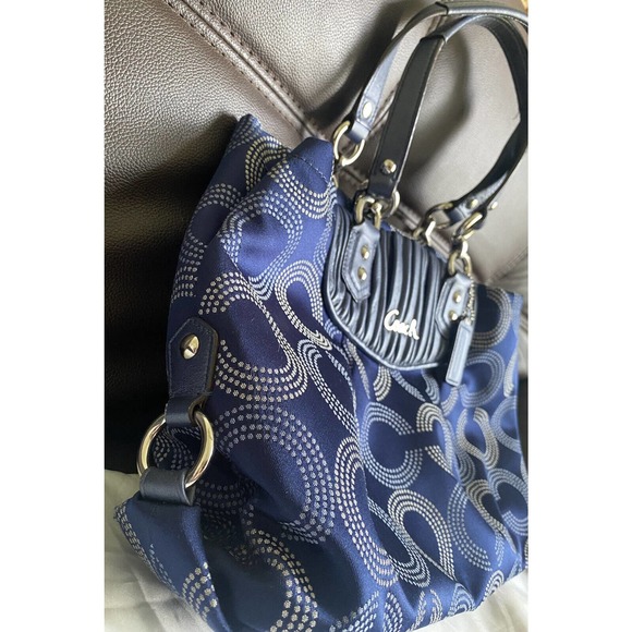 COACH Sophia Cobalt Navy Blue Dotted OP Signature Shoulder Satchel Retired style - Picture 4 of 12
